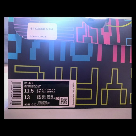 COPY - Kyrie 4 - Picture 1 of 6